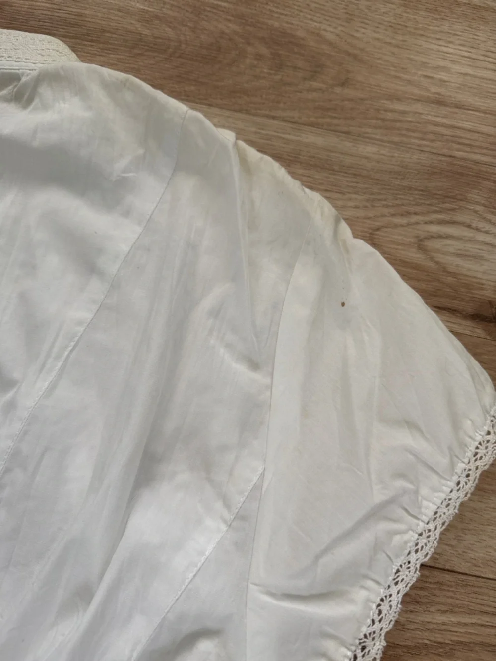 Vintage 80s 90s Cottagecore Milkmaid Coquette White Lace-Trim Button Up Blouse - Picture 10 of 15